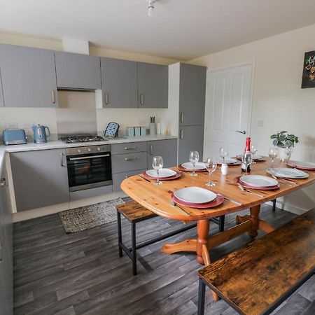 23 Moat House Close Coventry Eksteriør bilde