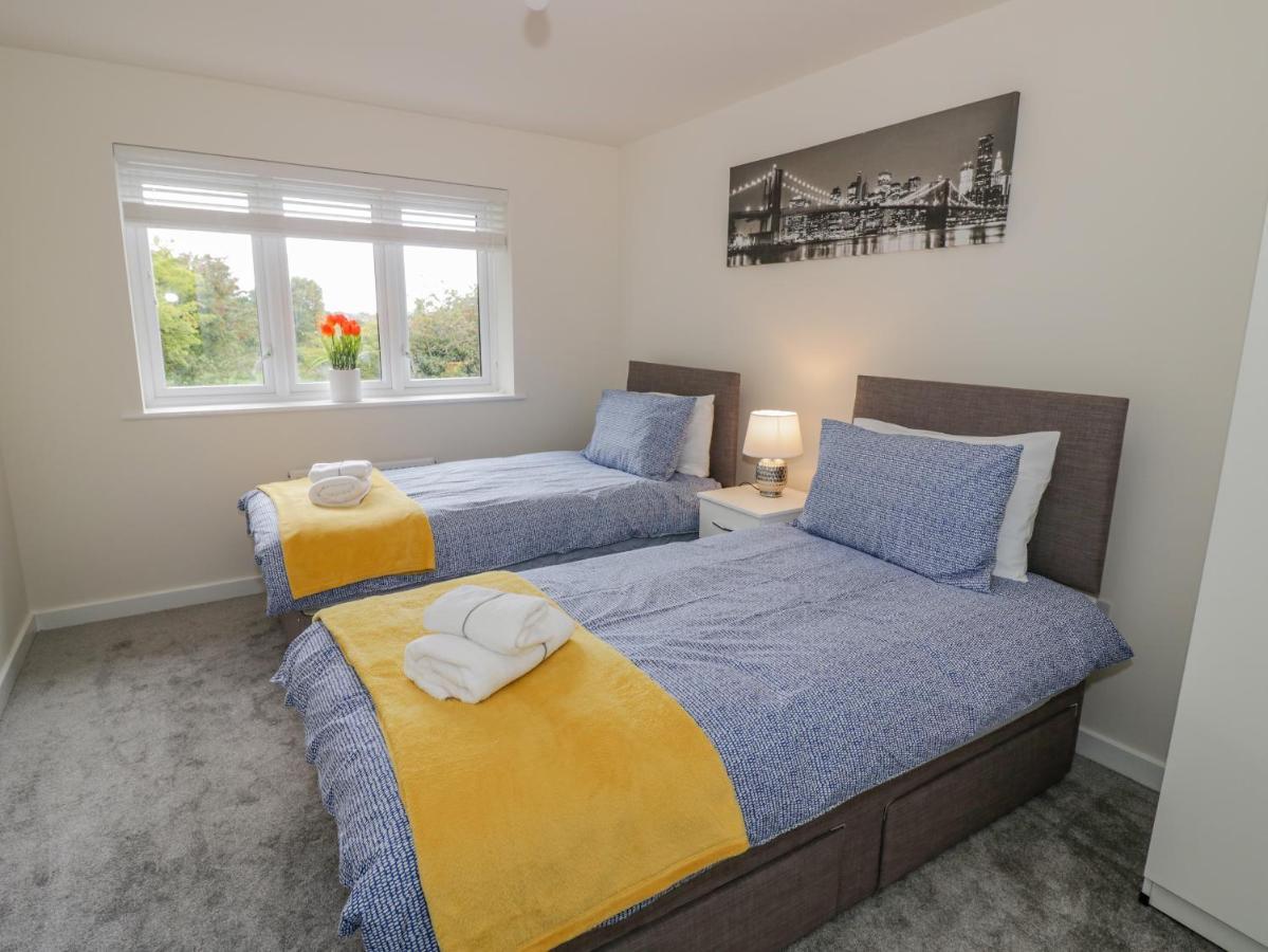 23 Moat House Close Coventry Eksteriør bilde